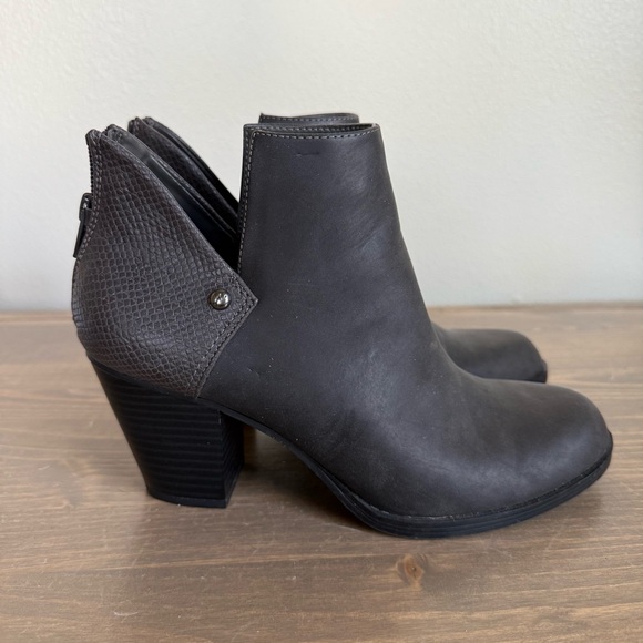 Simply Vera Vera Wang Womens 8 Dark Grey Heel Ankle Booties Shoes Zipper - Picture 4 of 11